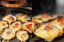 Load image into Gallery viewer, Grilled Cheesy Garlic Butter Scallops (15pcs)
